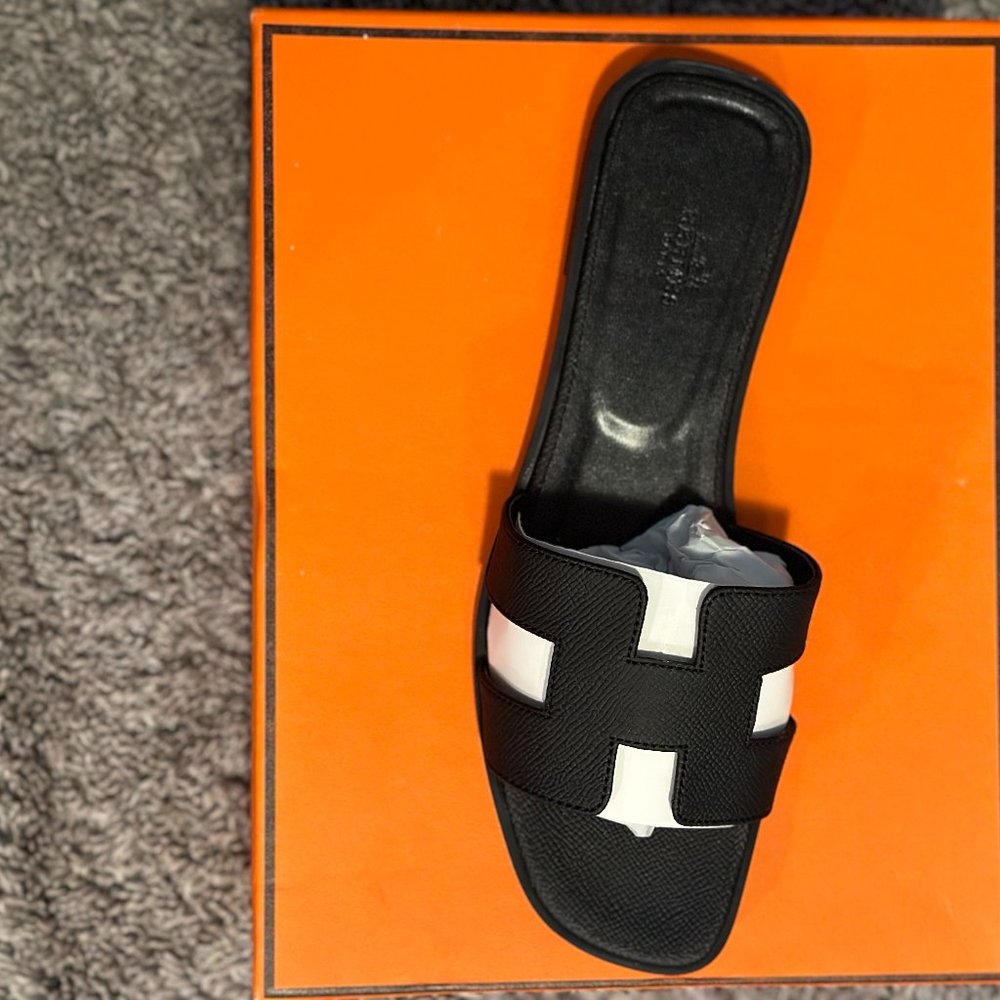 Hermes Oran Sandals